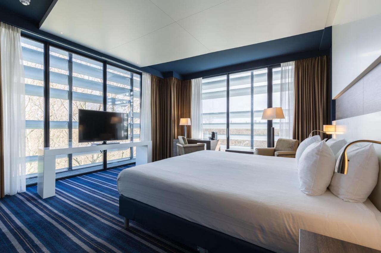 Hotel Leonardo Royal Promenade 4*