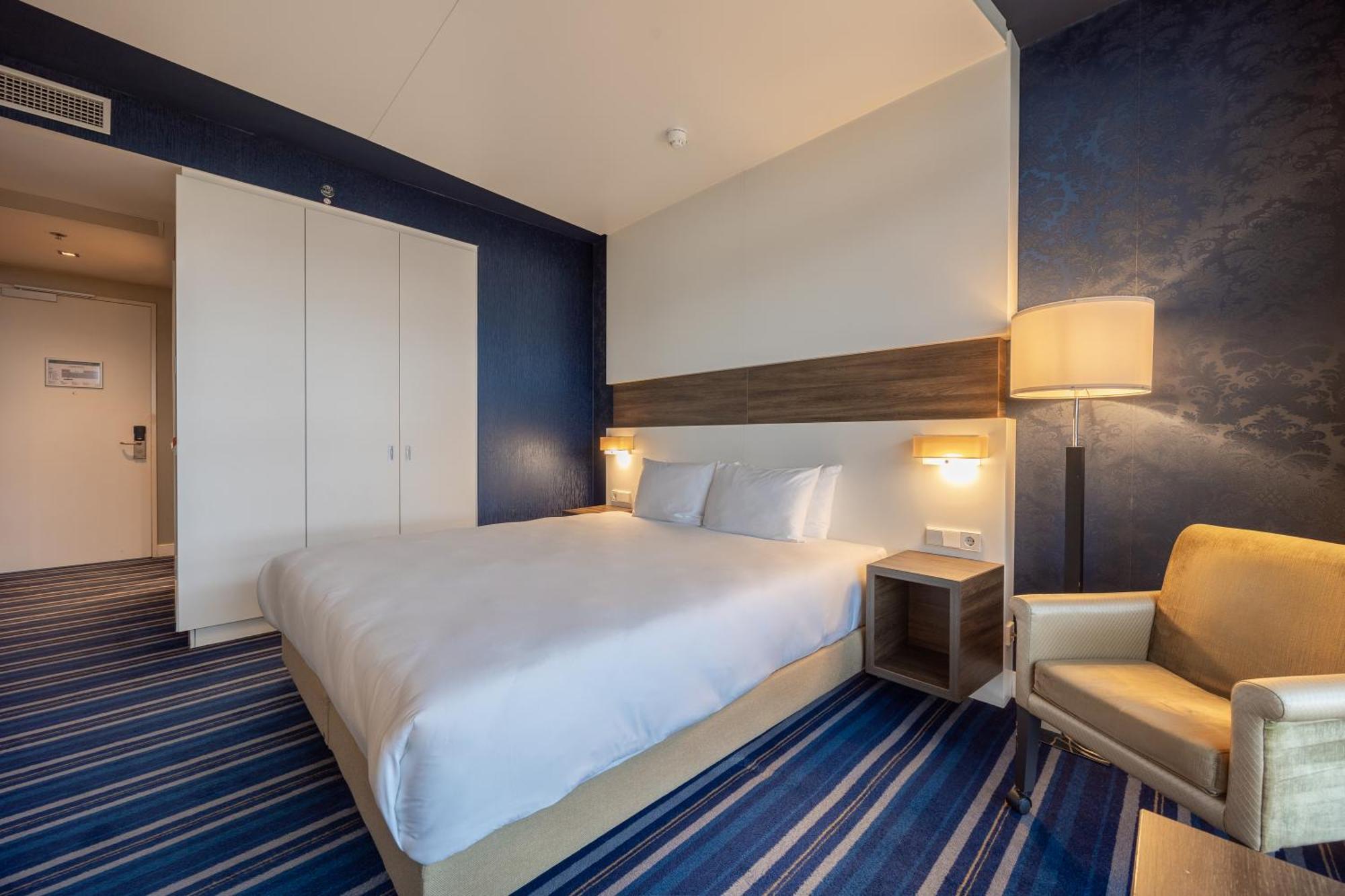 Leonardo Royal Promenade Hotel 4*