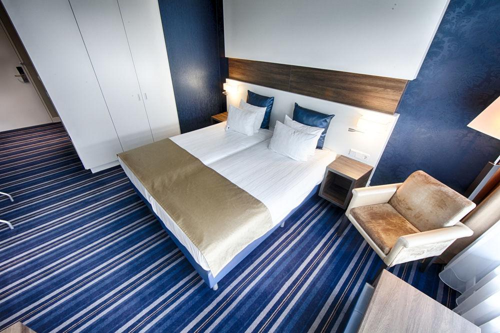 Leonardo Royal Promenade 4*